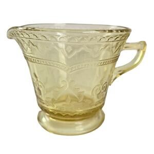 Federal Glass Creamer Yellow Patrician Spoke Pattern Depression Glass 1930s